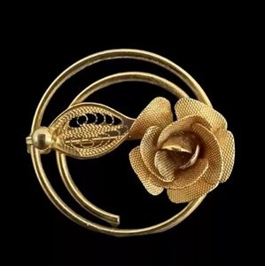 Vintage Sarah Coventry Gold Filigree Rose Brooch Lapel Scarf Pin Floral Signed